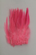 Load image into Gallery viewer, Dyed Strung Saddle Hackle
