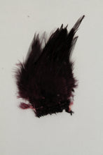 Load image into Gallery viewer, Dyed Strung Saddle Hackle
