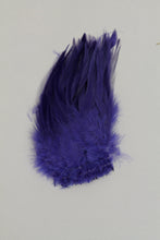 Load image into Gallery viewer, Dyed Strung Saddle Hackle